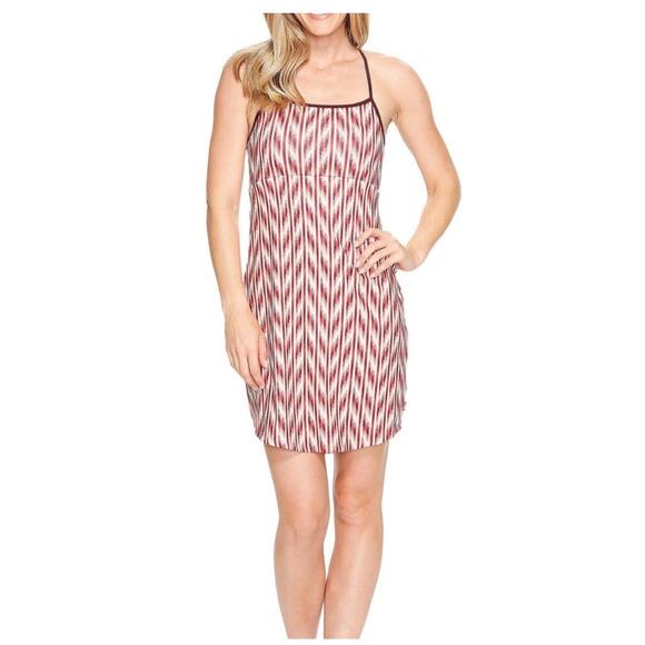 The North Face Exposure Red & Cream Flashdry Atheltic‎ Dress Size Large - Picture 1 of 9